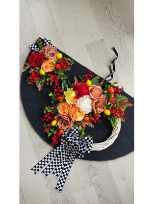 Tekno Trust Kırmızı Güllü ve Kokina Çiçekli Bambu Çelenk Kapı Süsü ve Paspas 2 Parça Takım Hasır 30 x 33 Modern