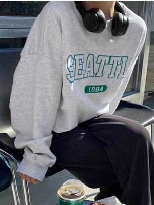 Gossip Team  Seattle Baskılı Gri Unisex Oversize Bisiklet Yaka Sweatshirt