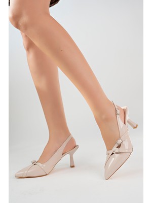 Bulutmod BA04559 Ten Kadın Çapraz Toka Arkası Açık Klasik Topuklu Ayakkabı