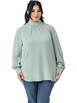 Disentis Modest Büyük Beden Yakası Arkadan Düğmeli Dik Yaka Dökümlü Siyah Bluz