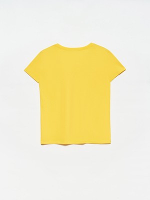 V Yaka Basic T-Shirt