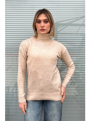 Kadın Balıkçı Kazak ZT07