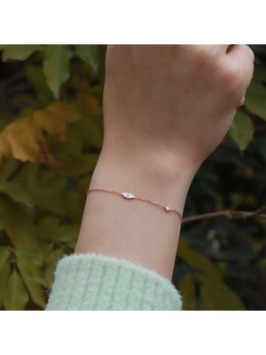 Necati Gün Göz Figürlü Zirkon Taşlı Mine Işli Rose Gold Kaplama Gümüş Bileklik