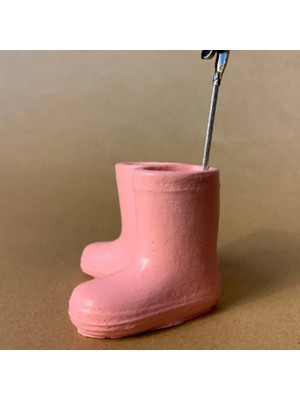 Uretti El Yapımı Pembe Bot Şeklinde Dekoratif Biblo / Not Tutacağı - 5 x 7 cm