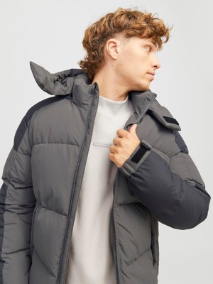 Jack & Jones Erkek Rüzgara Dayanikli Kapüsonlu Puffer Mont - Aero