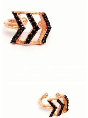 Ose Shop Oniks Taşlı Gümüş kıkırdak küpesi