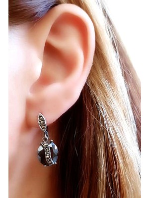 Ose Shop Oniks taşlı markazit taş detaylı 925 ayar gümüş küpe