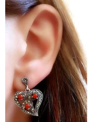 Ose Shop Akik taşlı markazit taş detaylı 925 ayar gümüş kalp küpe