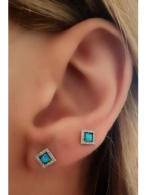 Ose Shop Opal taşlı gümüş minimal kare küpe