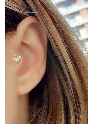 Ose Shop 925AYAR Gümüş Üzerine Altın Kaplama Zirkon Taş Detaylı Çiçek Figürlü Tragus Kıkırdak Piercing