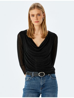 Koton Taşlı Degaje Yaka Uzun Kollu Bluz