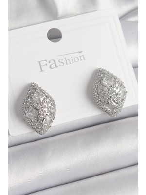 Callerrons Accessories Pirinç Gümüş Renk Zirkon Taş Işlemeli Damla Model Kadın Küpe - EBJ241221W30158