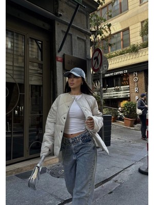 Janes Cıt Cıt Detaylı Çepli Ceket Mont- Beyaz