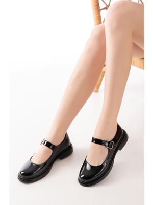 Shemard YSN-4444 Siyah Rugan Günlük Bayan Ayakkabı