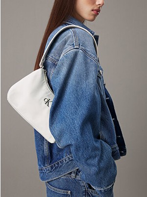 Sleek Nylon Shoulderbag