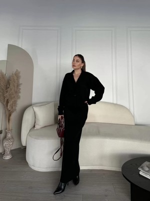 V Yaka 3 Düğmeli Hırka Takım Triko Ikili Etekli - Siyah