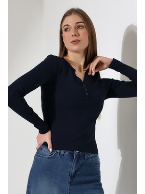 Endies Yakası Düğmeli Likralı Ribana Kumaş Uzun Kol Bluz 21926 Lacivert