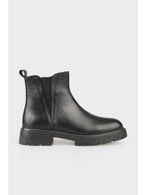 Elle Siyah Deri Kadın Günlük Bot