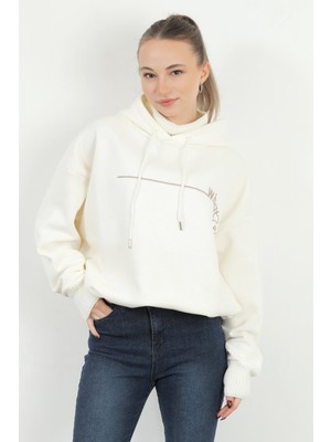 Kadın What Ever Nakışlı Yaka ve Kol Triko Detaylı Sweatshirt Beyaz - 5073