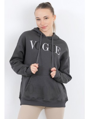 Kadın Vogue Nakışlı Kapüşonlu Kanguru Cepli Oversize Sweatshirt Füme - 2524