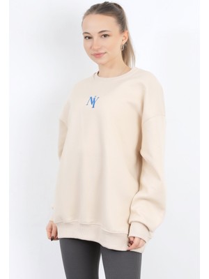 Kadın NY Nakışlı Bisiklet Yaka 3 İplik Şardonlu Oversize Sweatshirt Bej – 9005