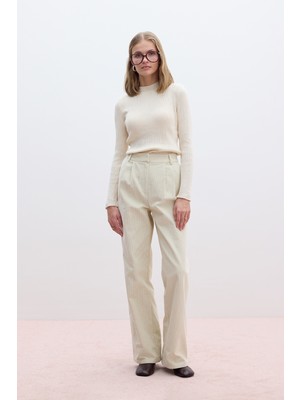 Manuka Fitilli Kadife Straıght Fit Pantolon Vanilya