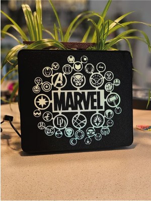 Marvel Logo Masa & Duvar Lambası