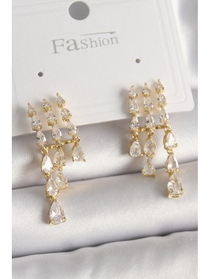 Style Of Carmen Pirinç Gold Renk Zirkon Taşlı Yağmur Model Kadın Küpe