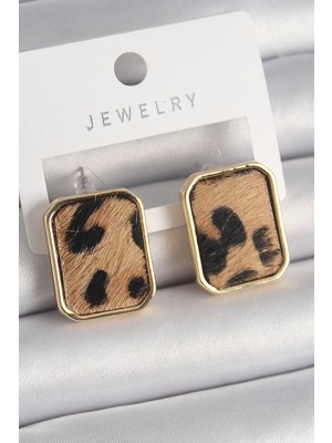 Çarşı Point Pirinç Gold Renk Kare Leopar Model Kadın Küpe