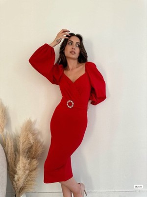 Hazego Kadın Kalp Yaka Sırt Dekolteli Kemer Toka Detay Midi Boy Elbise