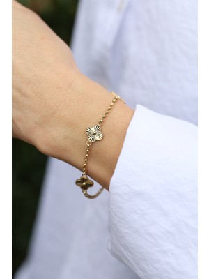 Yenigün Kuyumculuk 14 Ayar Altın Işıltılı Yonca Sıralı Bileklik