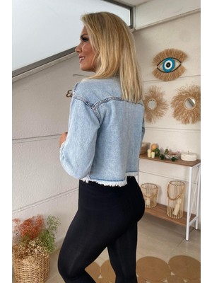 Aychayla  Yırtık Detaylı Crop Jean Ceket