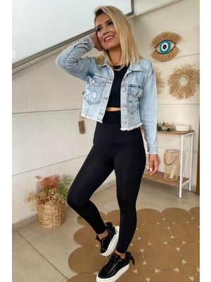 Aychayla  Yırtık Detaylı Crop Jean Ceket