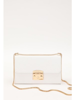 Lêvi D'or Beyaz Zincir Saplı Omuz Çantası