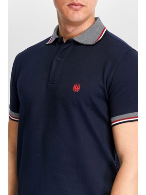 Erkek Lacivert %100 Pamuk Serin Tutan Fit Polo Yaka T-Shirt