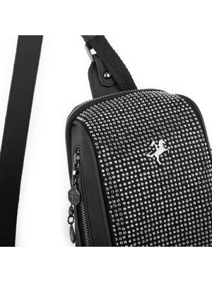 Nas Bag Nas Kadın Body Bag Suni Deri 15x22x10 cm Şık Tasarım ve Fonksiyonel Özellikler