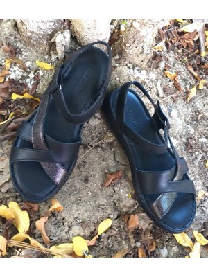 Bags Shoes Bulldozer 231526 Kadın Hakiki Deri Anatomik Comfort Taban Günlük Sandalet