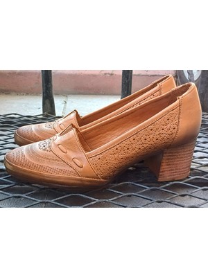 Venüs 1375Y Kadın Hakiki Deri Anatomik Esnek Taban Klasik Topuklu Ayakkabı