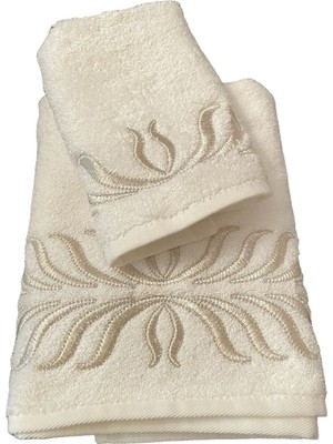 Gold Nakışlı Havlu