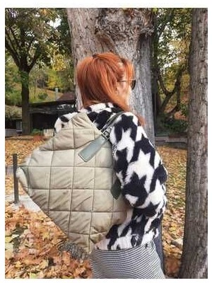 Haki Rengi Kapitone Deri Detaylı El ve Kol Çantası