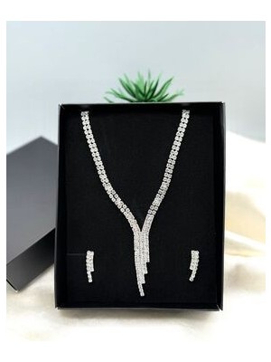 Kadın Abiye Su Yolu Çift Sıra Taşlı Silver Renk Kolye Küpe Set