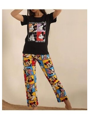 Desenli Pijama Takımı