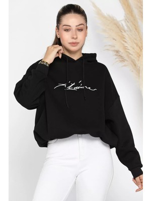 Gülseli Kadın Kapüşonlu Nakışlı Şardonlu Üç Iplik Oversize Sweatshirt