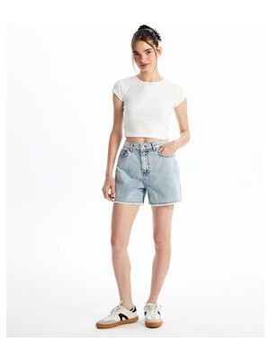 Mom Fit Yırtık Detaylı Kadın Jean Şort