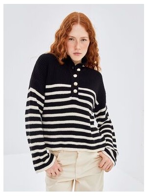 Yarım Balıkçı Yaka Çizgili Oversize Kadın Triko Kazak