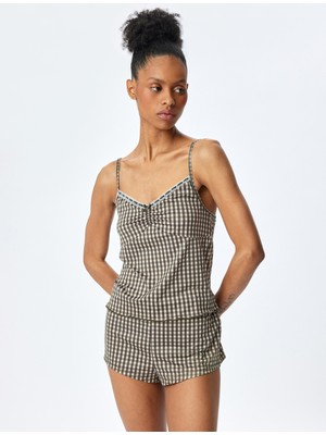 Koton V Yaka Ince Askılı Pötikare Desenli Pijama Üstü