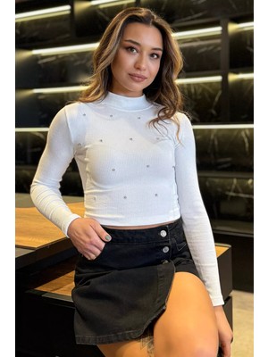 Gülseli Yarım Balıkçı Yaka Taşlı Crop Top Bluz (S-M Beden Uyumludur)