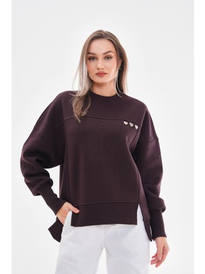 Kalp Detaylı Acı Kahve Sweatshirt