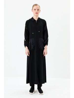 Nihan Kolu Kuşgözü Detaylı Kapşonlu Ferace  Siyah