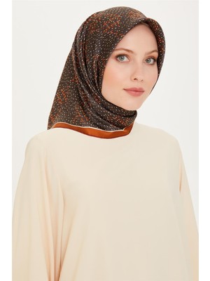 Armine Monogram Desenli Sura Saf İpek Eşarp 9228D 84